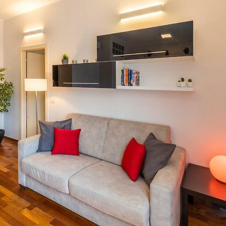 Golden House Milano Apartment Exterior photo