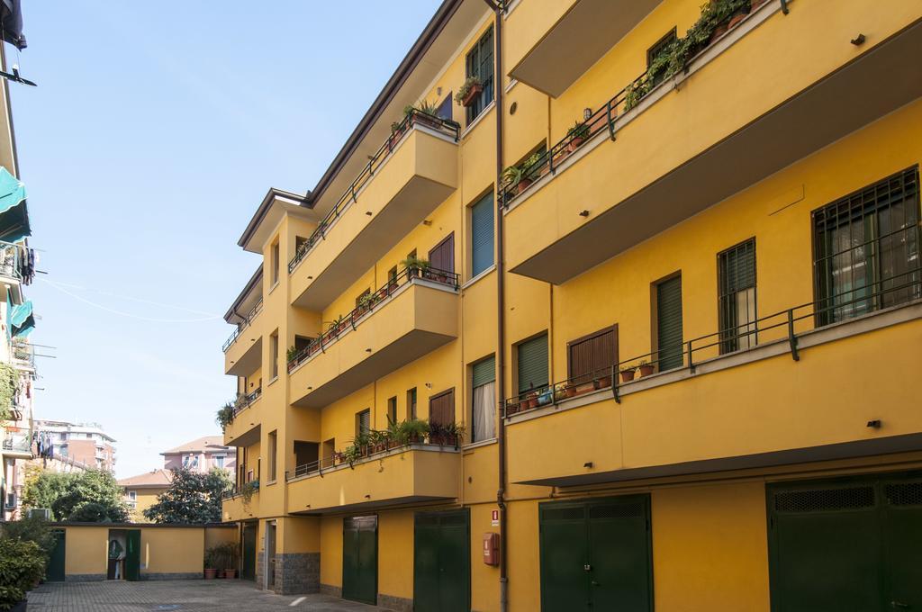 Golden House Milano Apartment Room photo