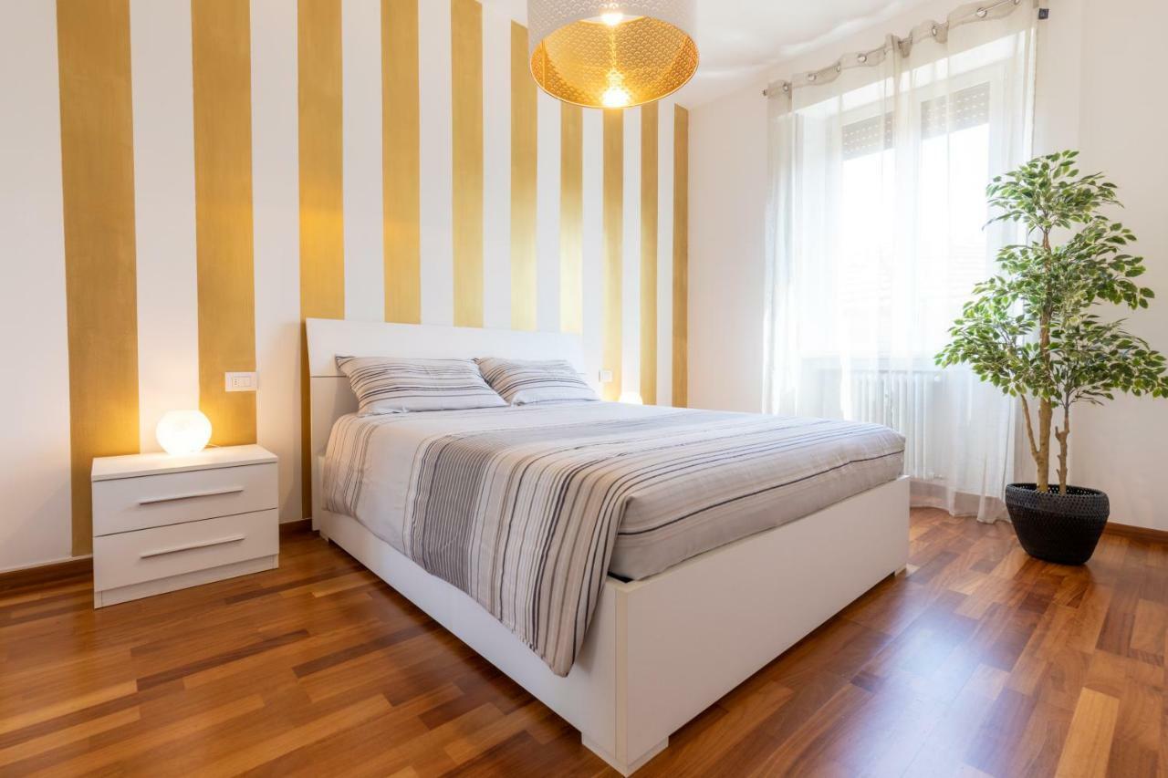 Golden House Milano Apartment Exterior photo