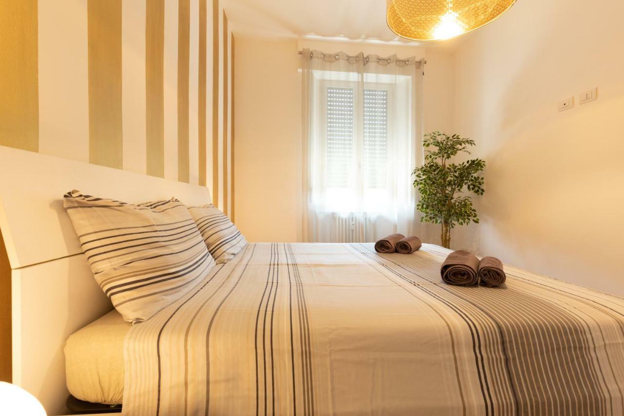 Golden House Milano Apartment Exterior photo