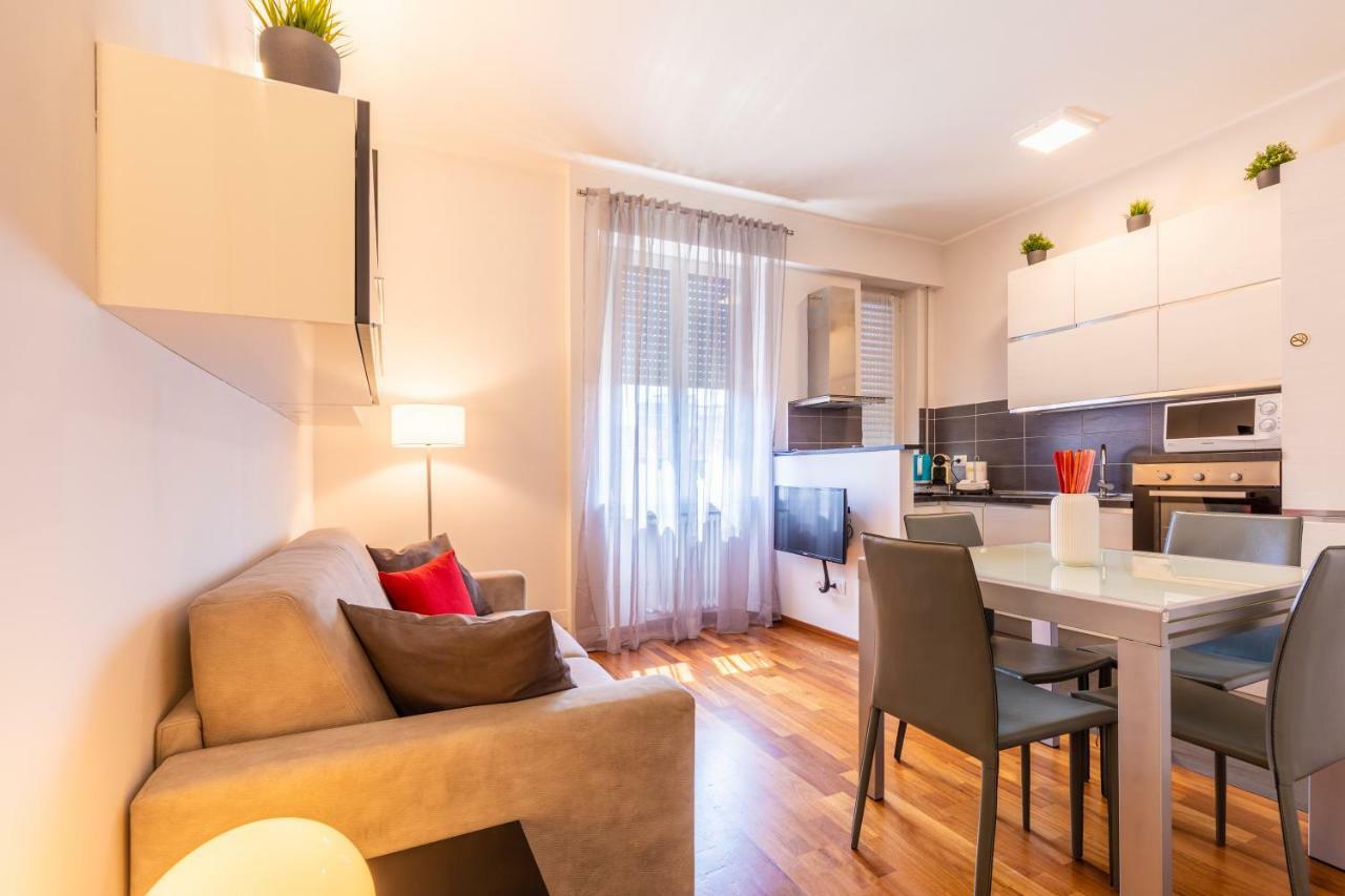 Golden House Milano Apartment Exterior photo