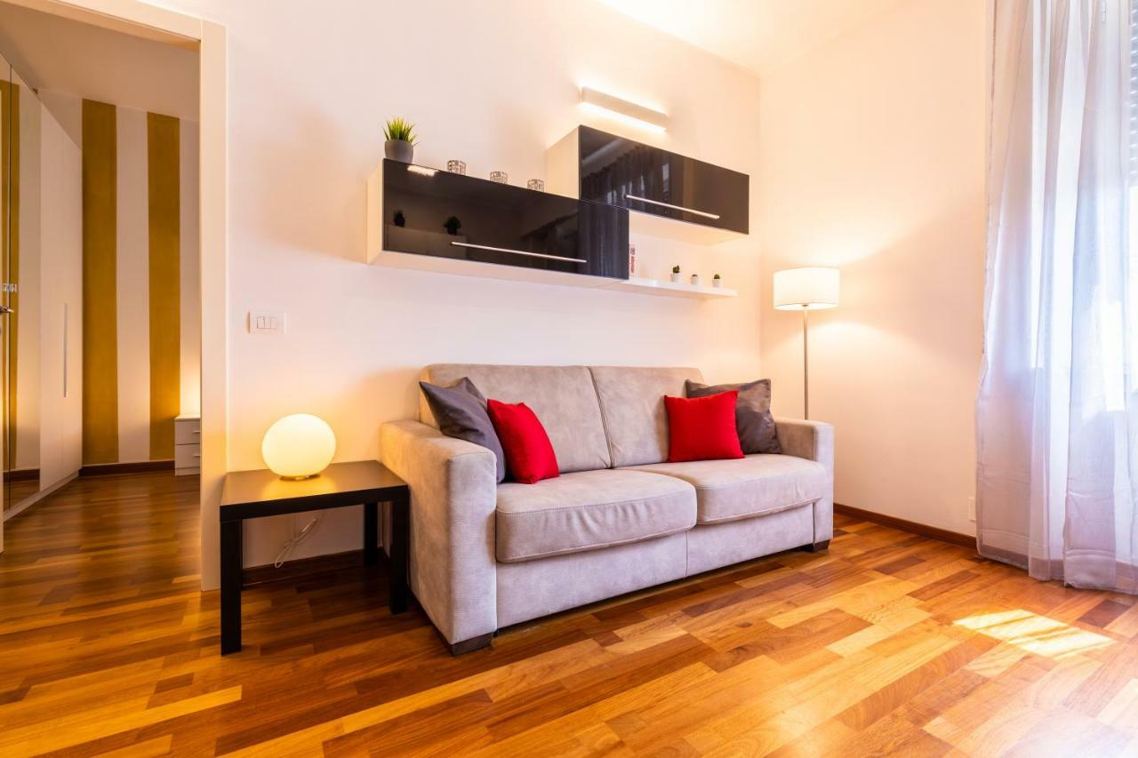 Golden House Milano Apartment Exterior photo