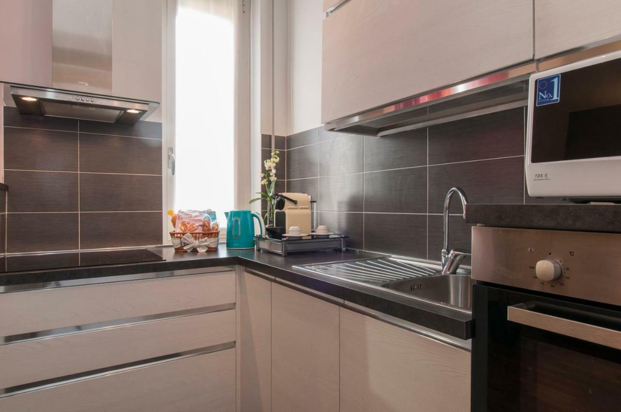 Golden House Milano Apartment Exterior photo